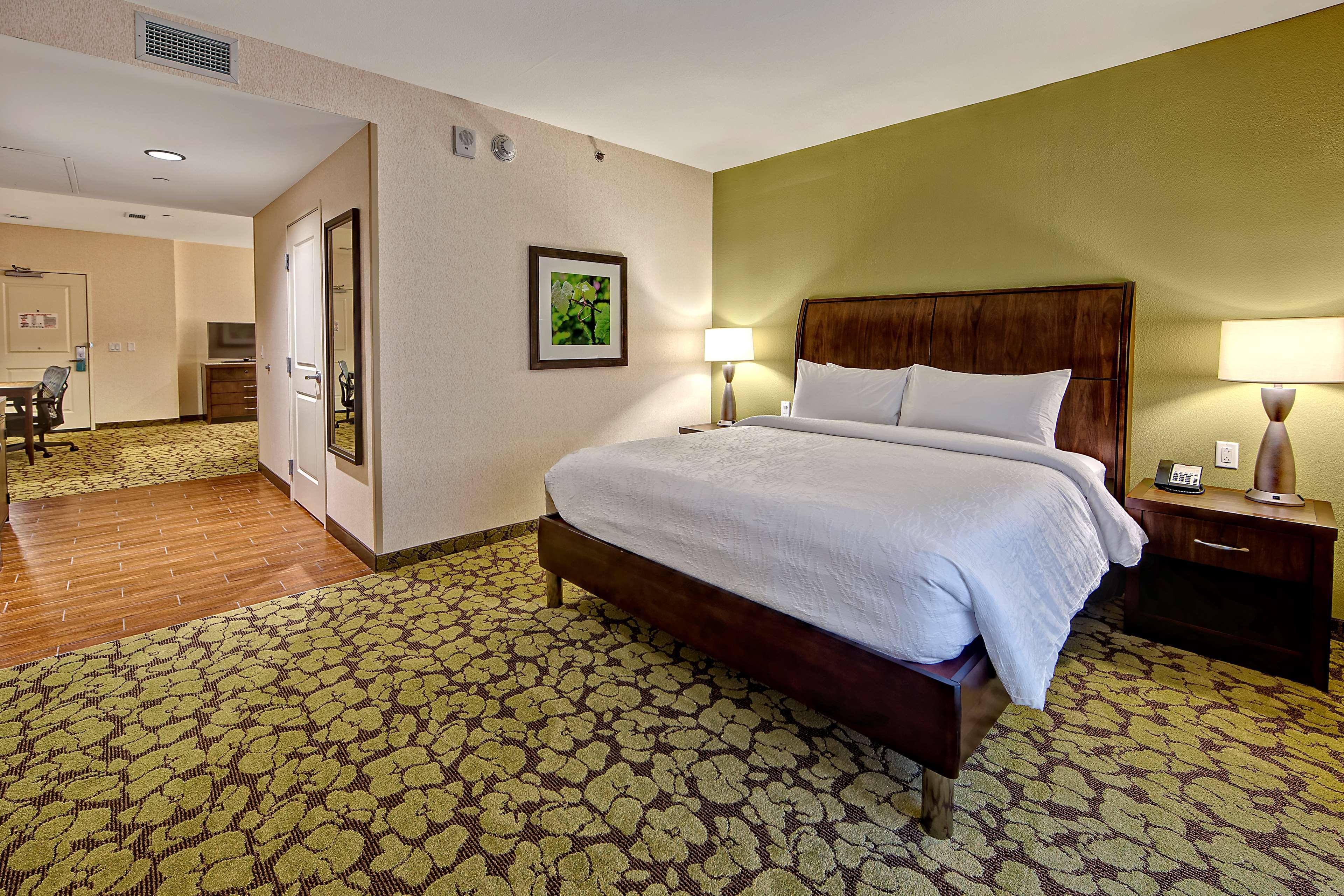Hilton Garden Inn Nashville Downtown Convention Center Exterior foto