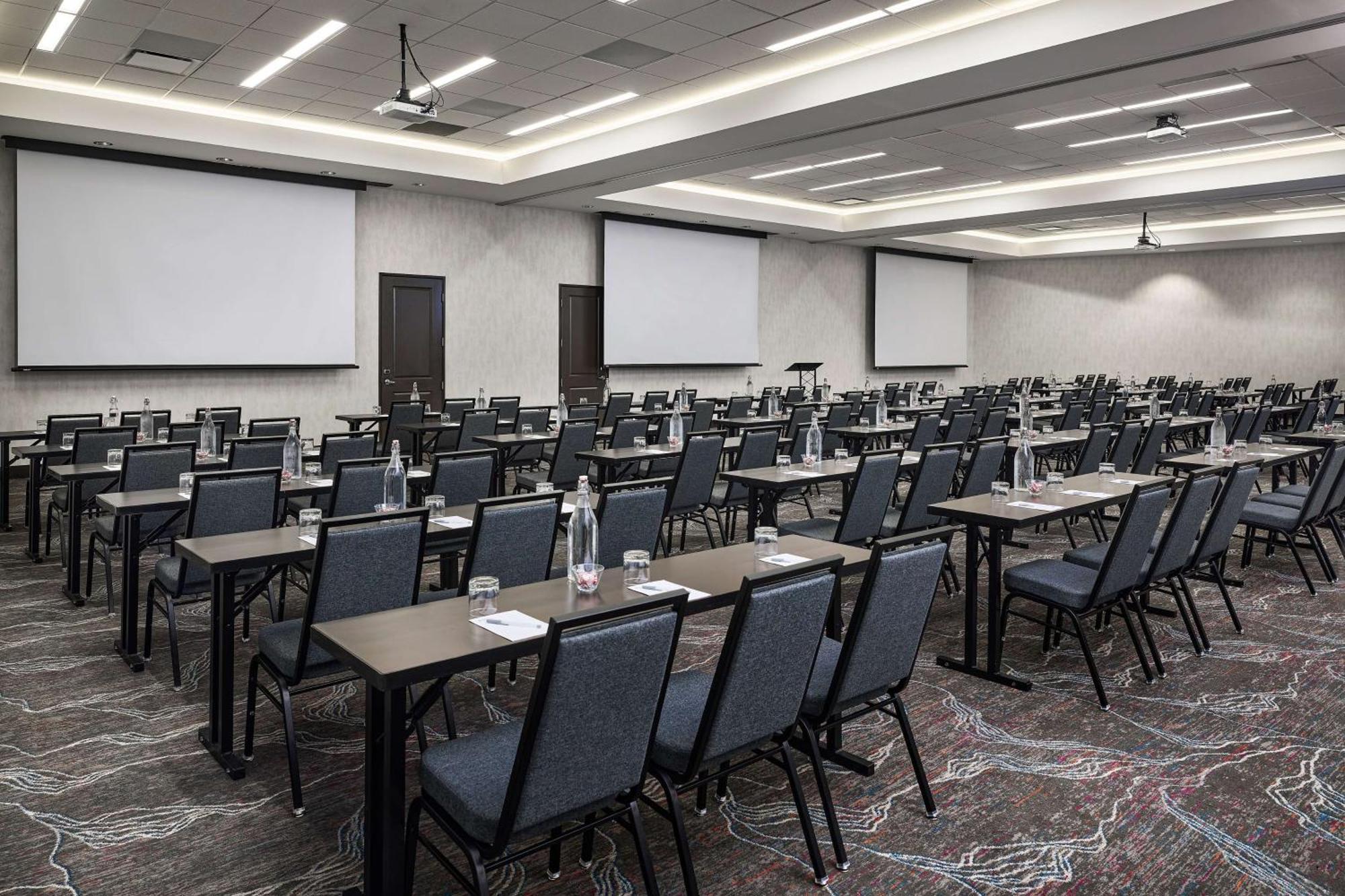 Hilton Garden Inn Nashville Downtown Convention Center Exterior foto